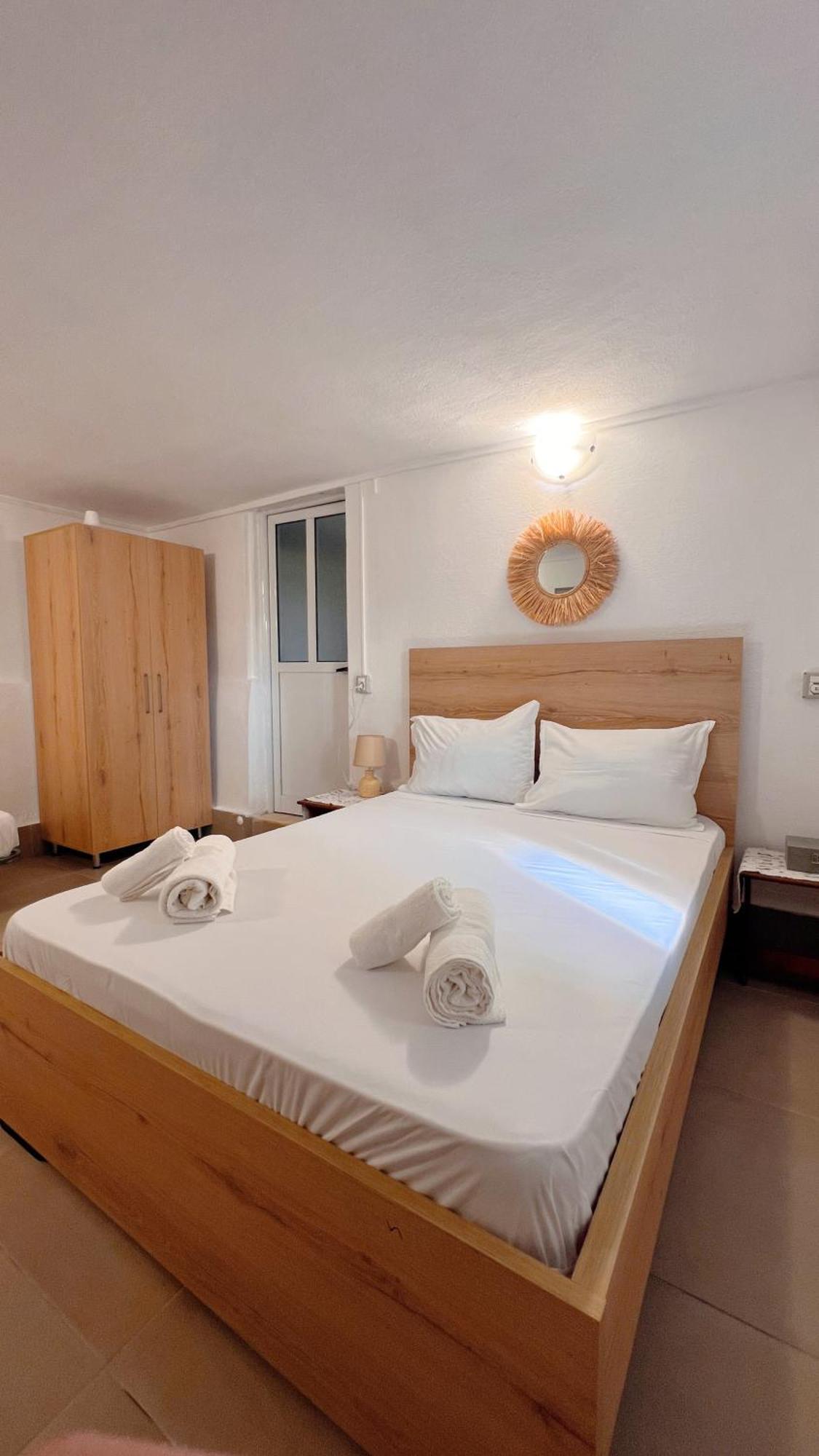 Petra Oliva Apartment Dhërmi Eksteriør bilde